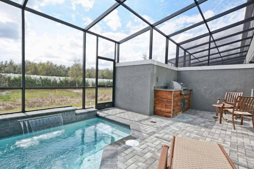 Charming Four Bedrooms Townhome With Private Splash Pool At Le Reve Resort كيسيمي المظهر الخارجي الصورة