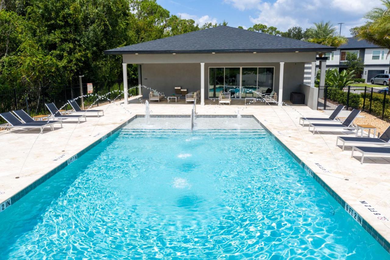 Charming Four Bedrooms Townhome With Private Splash Pool At Le Reve Resort كيسيمي المظهر الخارجي الصورة